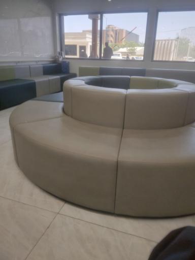 مرکز آموزشی درمانی حضرت ولیعصر (عج) 