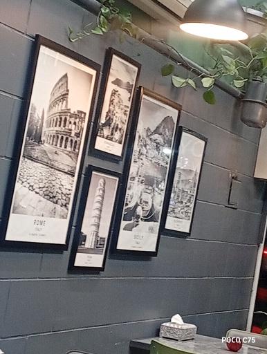 عکس پیتزا دوج