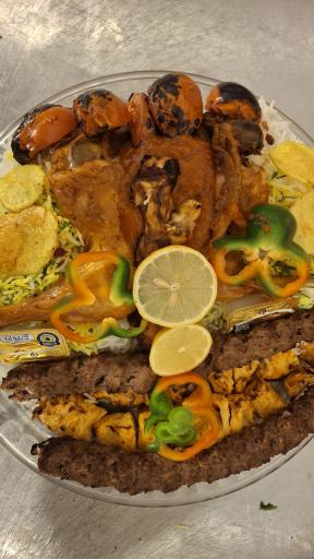 عکس غذاخوری‌ پدیده‌