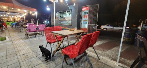 عکس ماشین های غذای خیابانی