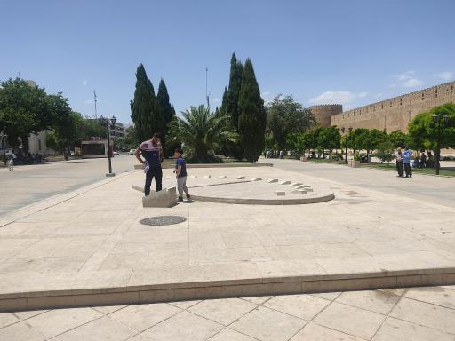 عکس ساعت خورشیدی