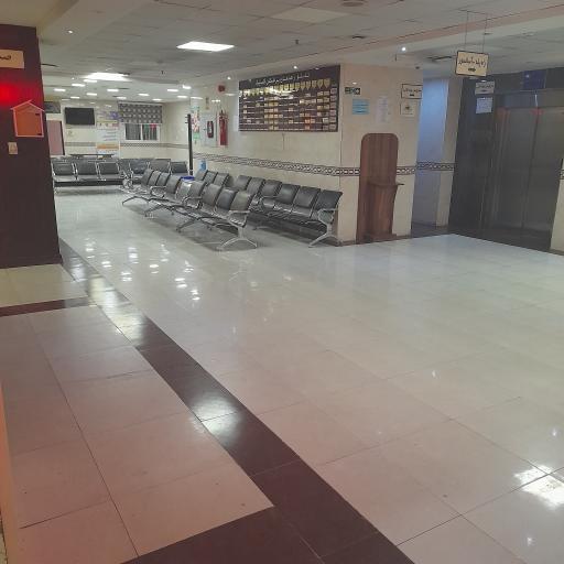 عکس پلی کلینیک تخصصی بیمارستان شهدای لنجان