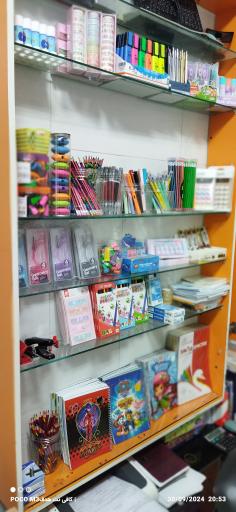 عکس کافی نت و خدمات کامپیوتری اینترنتی هدف