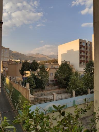 عکس دبیرستان پسرانه شهید علیرضا حمزه لو