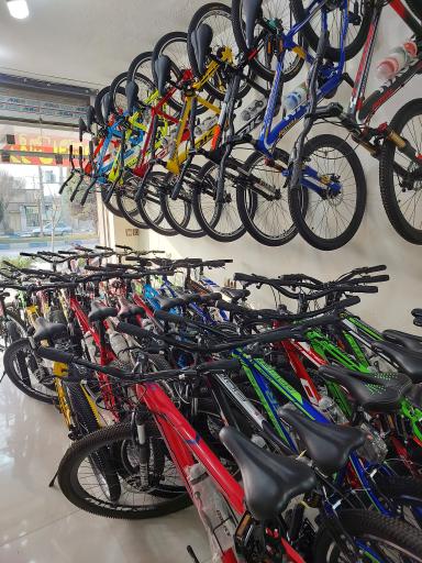 عکس فروشگاه موتورسیکلت و دوچرخه صالحی