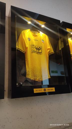 عکس موزه ورزشگاه نقش‌جهان 