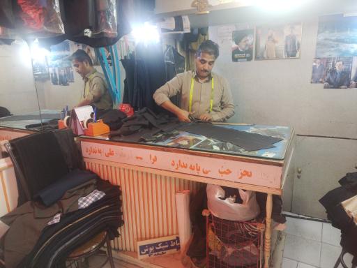 عکس خیاط شیک پوش