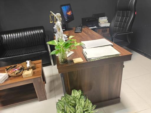 عکس دفتر وکالت محسن رضوانی جویباری