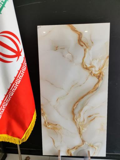 عکس انبار کاشی و سرامیک نطنز
