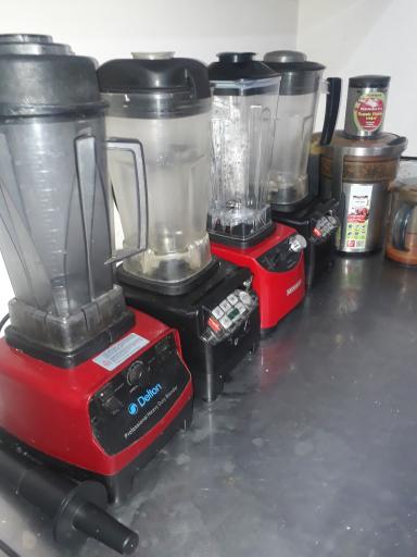 عکس آبمیوه بستنی بهاران