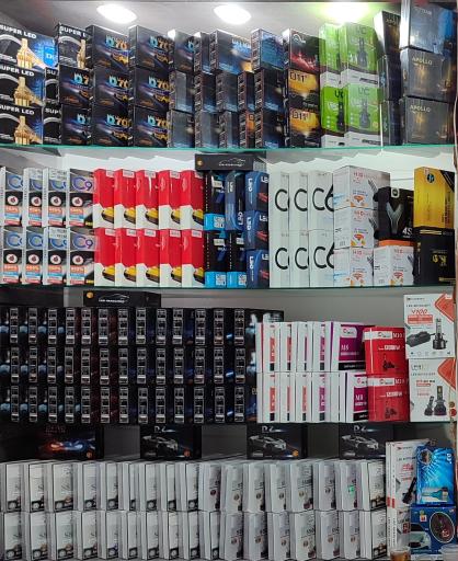 عکس فروشگاه هدلایت زاهدان