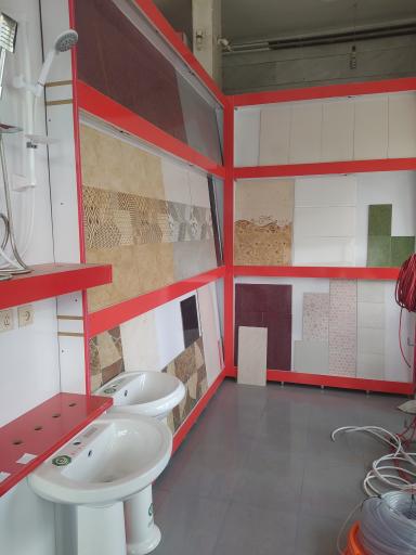 عکس فروشگاه لوازم بهداشتی ساختمانی حاجی زاده