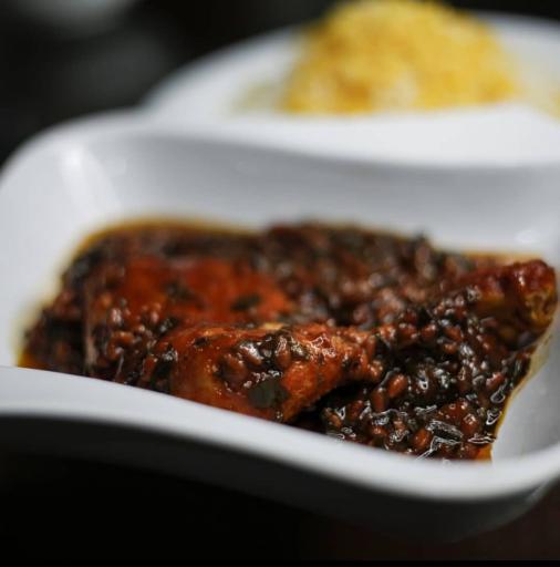 عکس آشپزخانه مرکزی دست پخت 