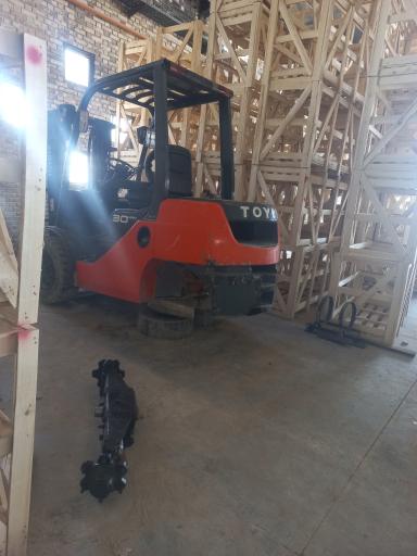 اطلس لیفتراک 