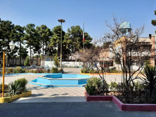 عکس دبیرستان فرزانگان 4