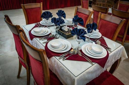 عکس هتل آدینا