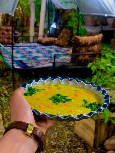 عکس سفره خانه باغ صفا