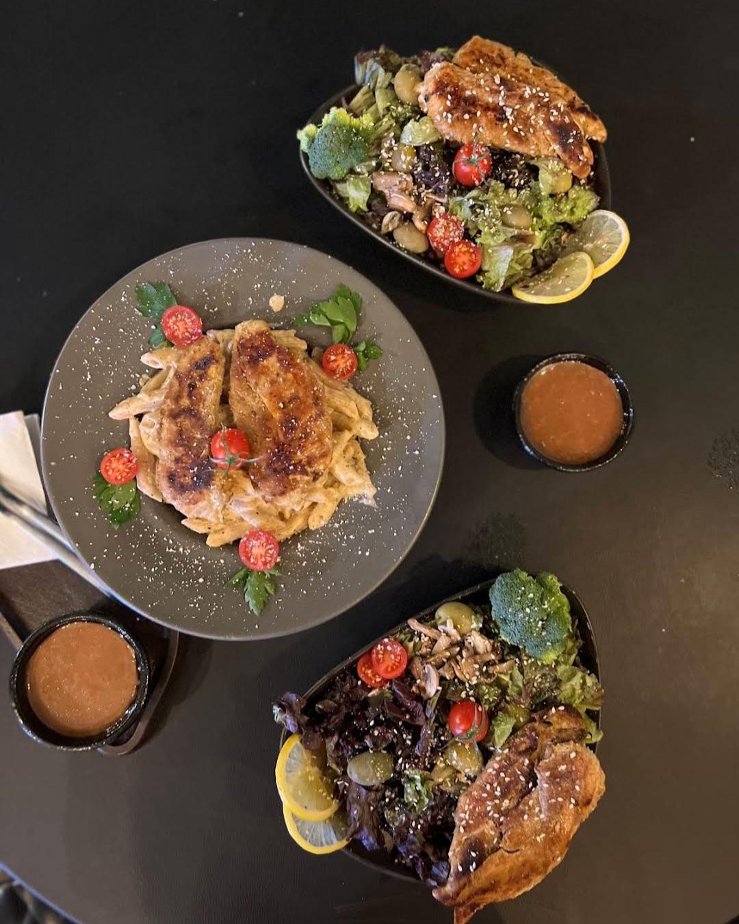 عکس کافه توحید