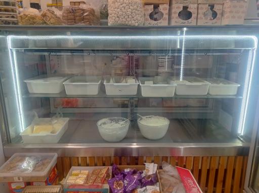 عکس لبنیات سنتی ریحون 