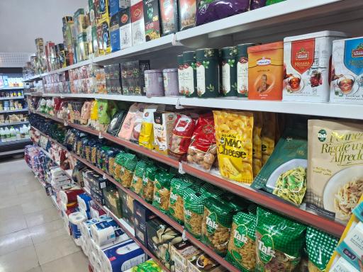 عکس هایپرمارکت قو