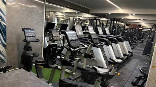 عکس باشگاه بدنسازی نیکو