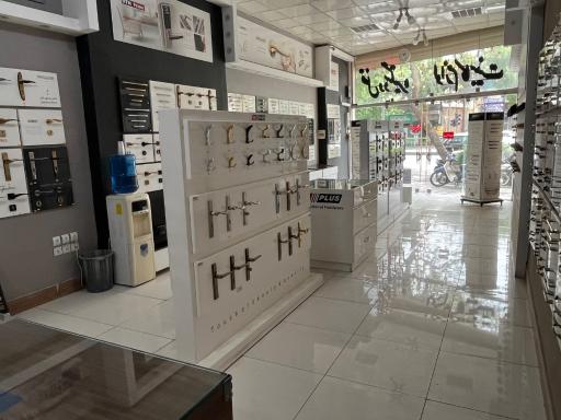 فروشگاه قفل و ابزار  حجتیان