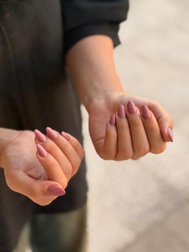 سالن تخصصی ناخن اسا