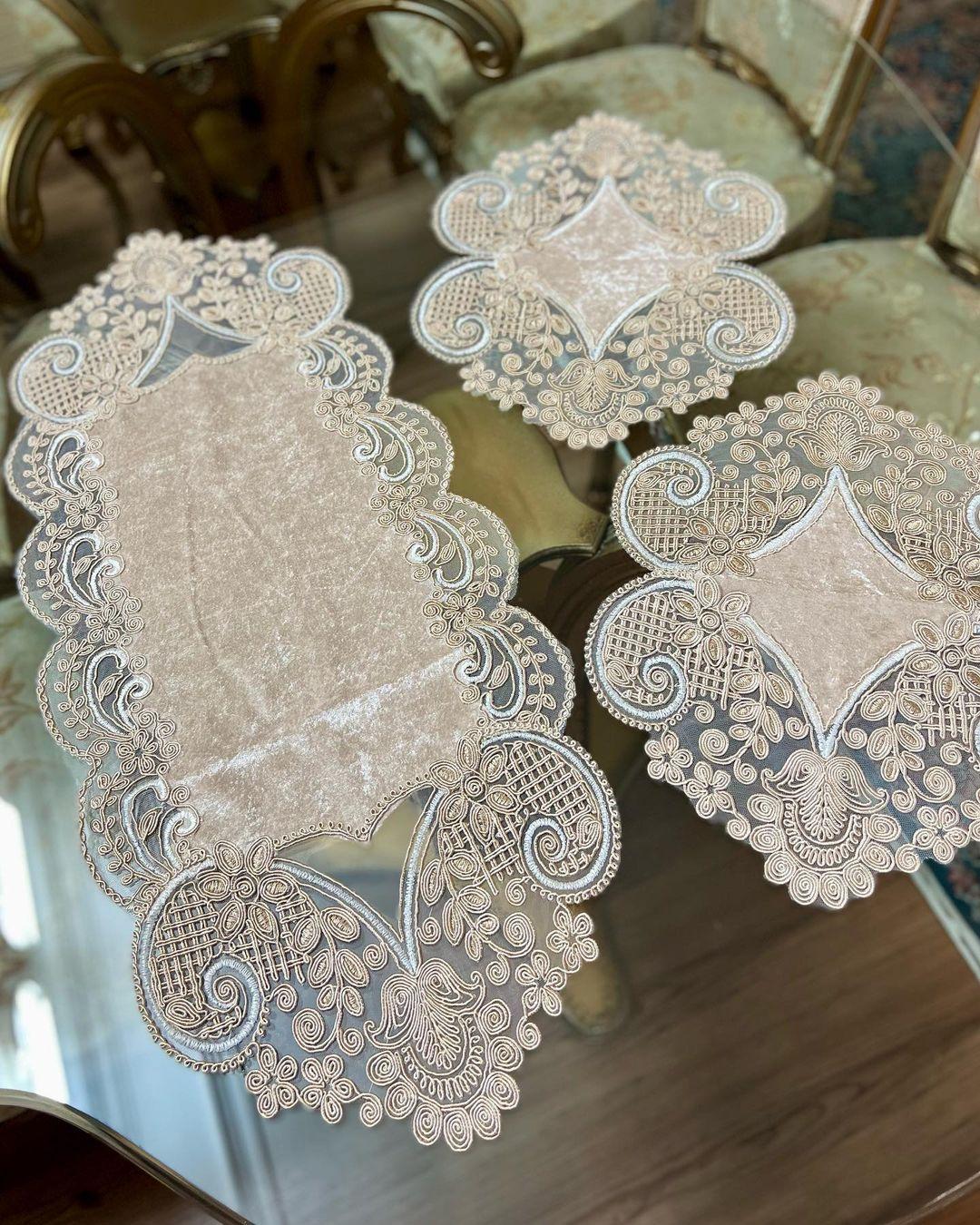 عکس فروشگاه رومیزی و سفره جهانی