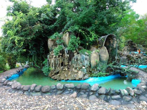 عکس چایخانه جنگلی شاه بلوط