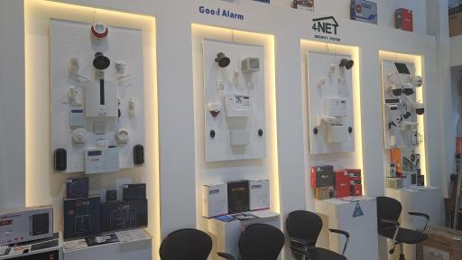 عکس گروه فنی مهندسی خانه امن