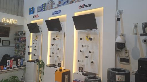 عکس گروه فنی مهندسی خانه امن