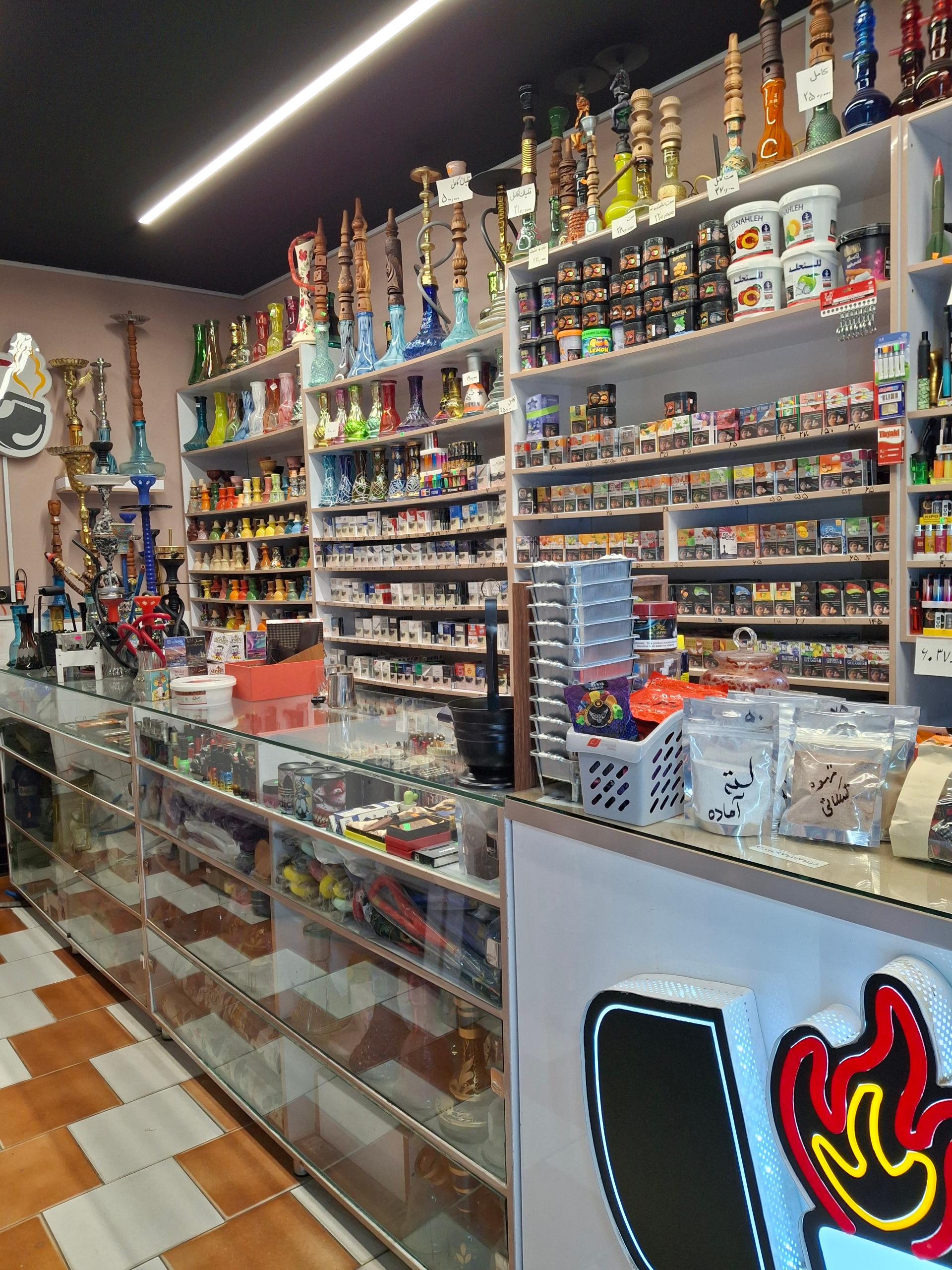 عکس دخانیات مهدیس