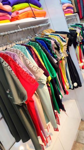 عکس فروشگاه پوریا کالا