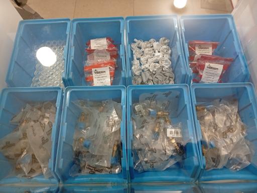 فروشگاه قطعه سرویس