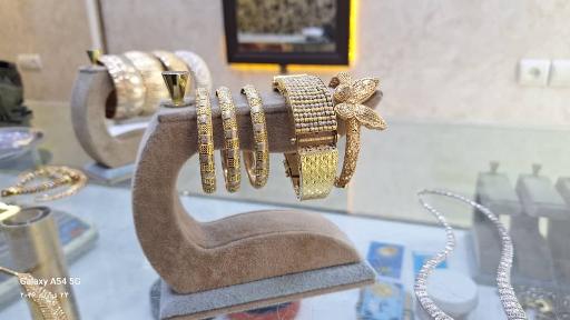 عکس گالری نقره آقایی