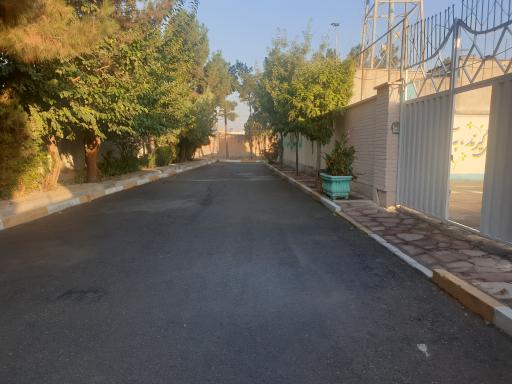 عکس دبیرستان غیر دولتی منادی فردا