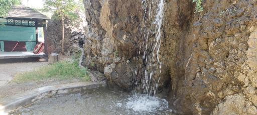 اقامتگاه بوم‌گردی مزرعه لزور