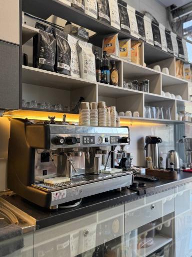 عکس کافه نخل