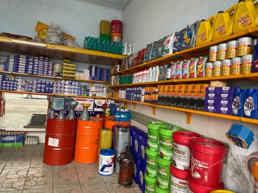عکس تعویض روغن میرموسوی