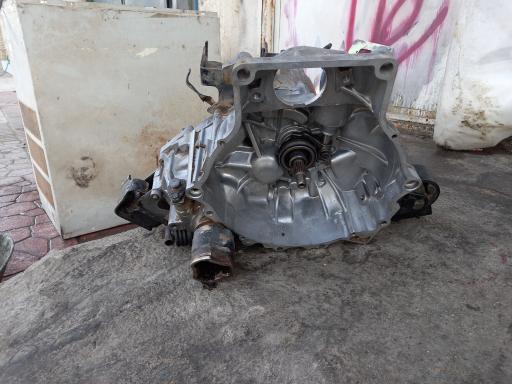 عکس تعمیرگاه خوردو جلوبندسازی رضا