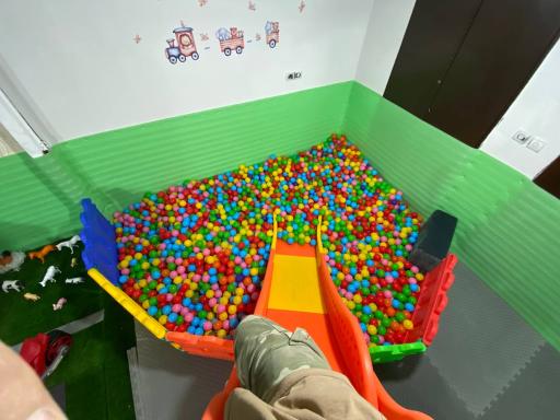 عکس جزیره بازی