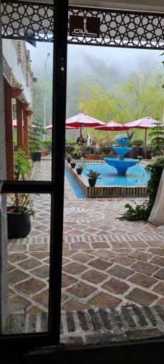 عکس رستوران درباری 