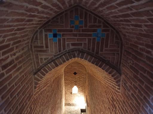 عکس حیاط سعدیه