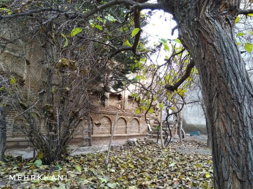 عکس خانه یاشار آذراوغلو