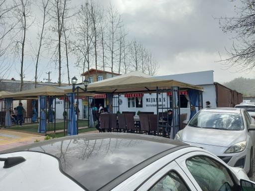 عکس مجموعه رستورانی میجمع