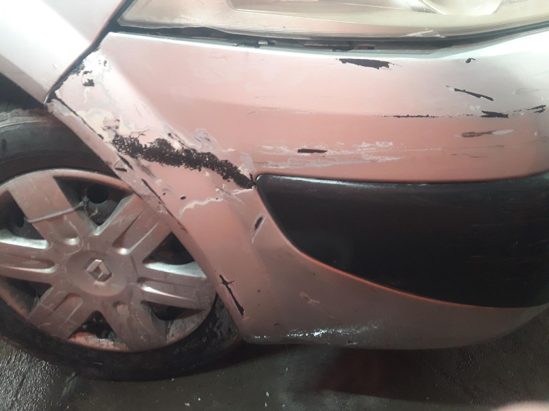 عکس خدمات نقاشی اتومبیل تهرانی