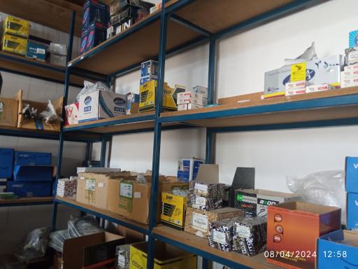 عکس لوازم یدکی فلاح 