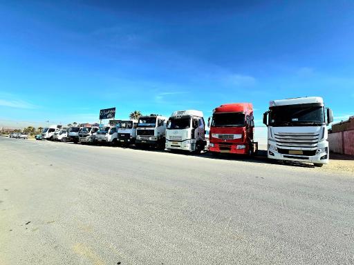 عکس نمایشگاه کامیون زارع