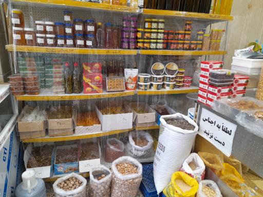 عکس لبنیات سنتی غدیر