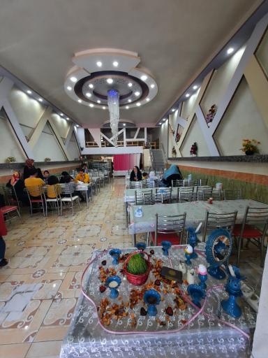 عکس رستوران بهاران